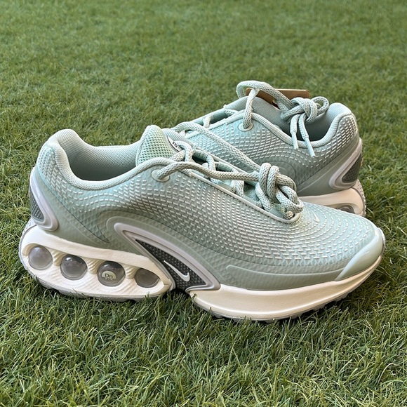 Nike Air Max DN SE